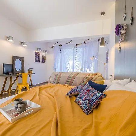 Kouros & (adults Only) Apartment
