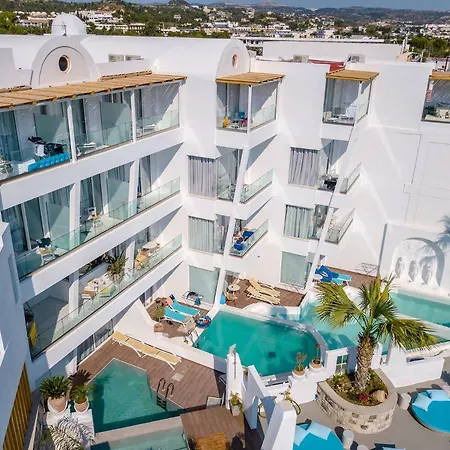 Apartment Kouros & (adults Only) *